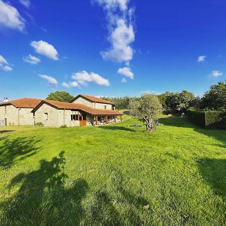 Casa De Campo Con Piscina, Entera O Por Habitaciones Amoeiro Esterno foto