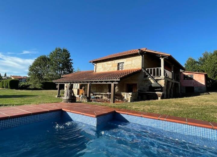 Casa De Campo Con Piscina, Entera O Por Habitaciones Amoeiro Esterno foto